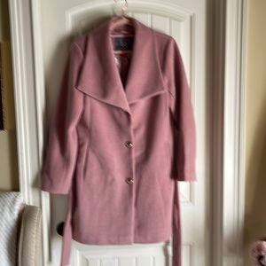 Vince Camuto wool blend coat. Beautiful rose pink color. Lined in satin.
